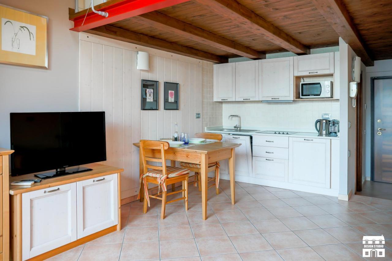 Cozy Cottage By Design Studio Bellano Eksteriør bilde